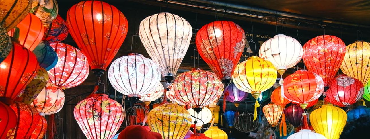 Hoi An (Vietnam) Guida di Viaggio: Città delle Lanterne, Cultura e Atmosfere Senza Tempo